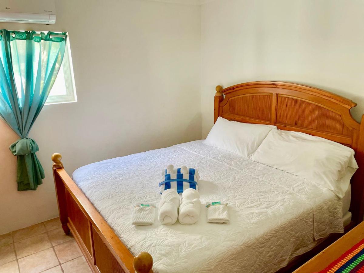 Seaside Villas Кайе Колкер Екстериор снимка